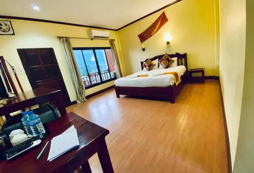 Fotos del hotel Villa Vang Vieng Riverside:  11