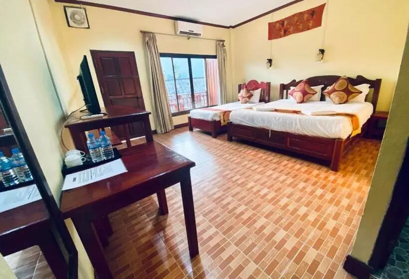 Fotos del hotel Villa Vang Vieng Riverside:  2