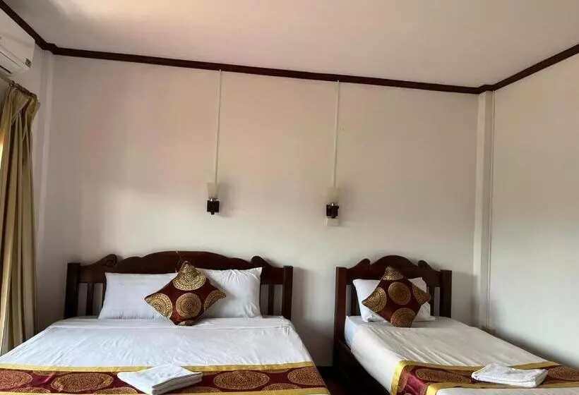 Fotos del hotel Villa Vang Vieng Riverside:  9