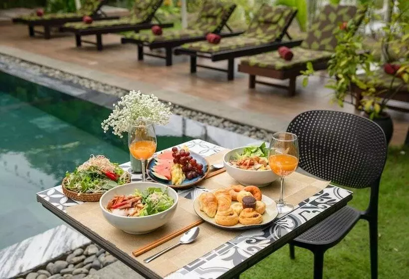 Fotos del hotel Ylang Garden Villa:  4