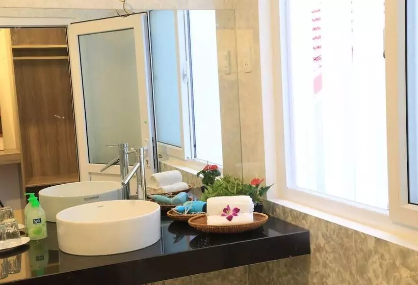 Fotos del hotel Ylang Garden Villa:  11