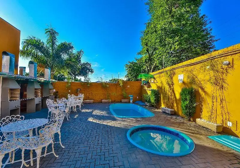 Fotos del hotel E Pousada Caroline:  3