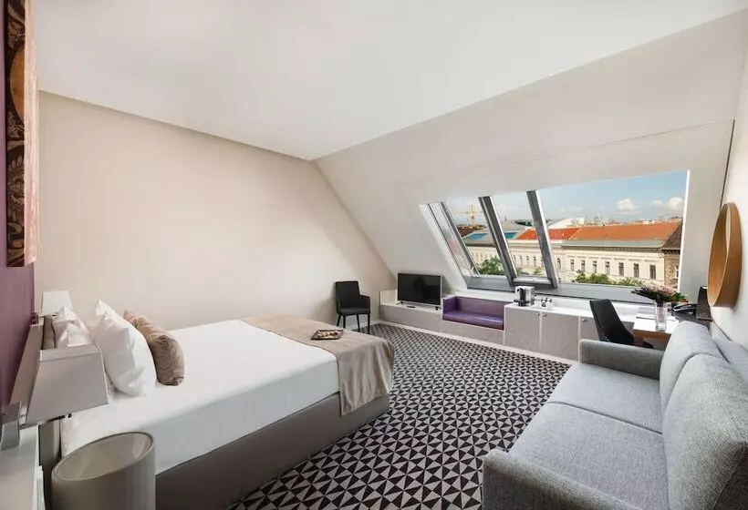 Fotos del hotel Moments Budapest:  2