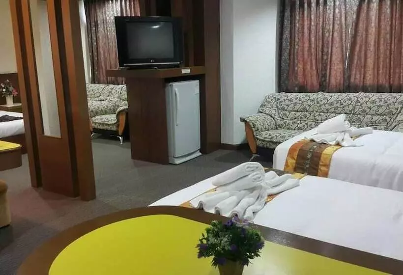 Fotos del hotel River Grand:  18