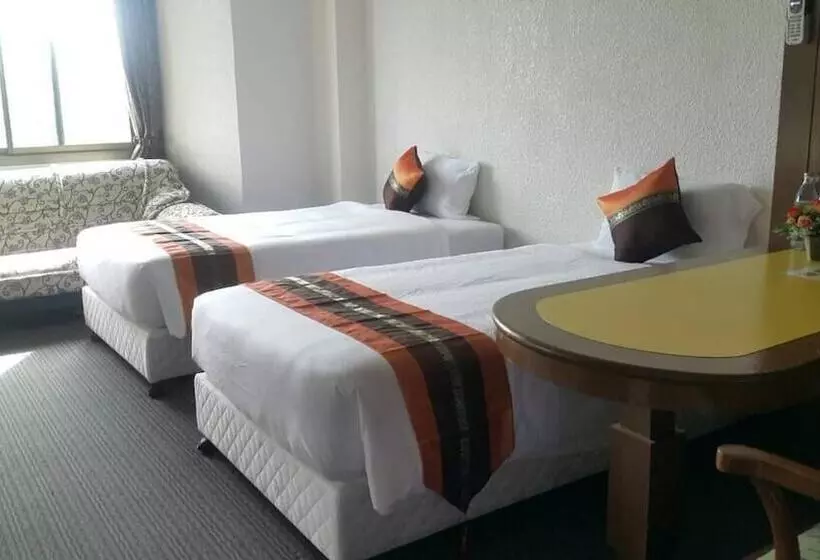 Fotos del hotel River Grand:  24