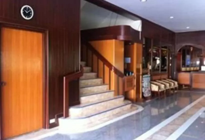 Fotos del hotel River Grand:  4