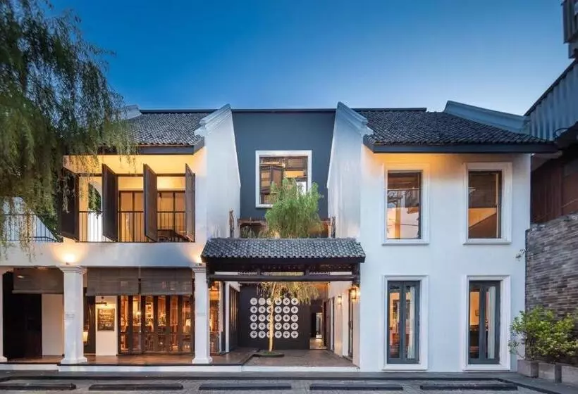 Fotos del hotel Des Artists, Ping Silhouette:  14