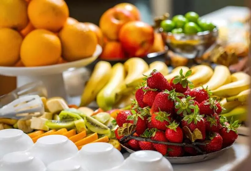 Fotos del hotel Elysium Gallery:  3