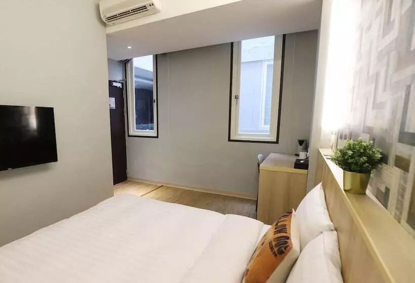 Fotos del hotel Military75:  16