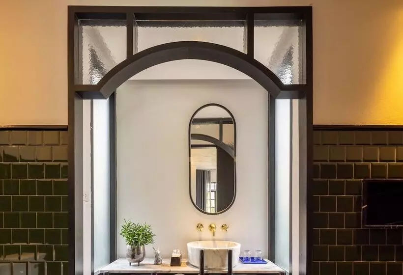 Fotos del hotel Des Artists, Ping Silhouette:  17