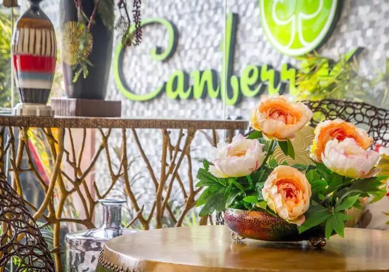 Fotos del hotel Canberry:  11