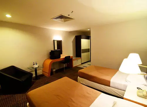 Zen Rooms Panorama