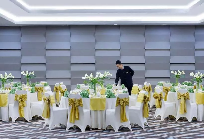 Fotos del hotel Santika Kelapa Gading:  15