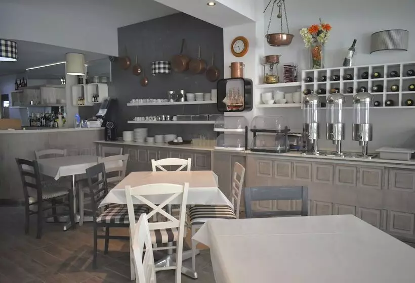 Fotos del hotel Spinola:  2