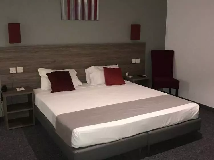 Fotos del hotel Spinola:  6