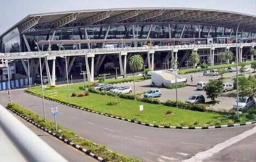 Fotos del hotel The Supreme Residency:  17