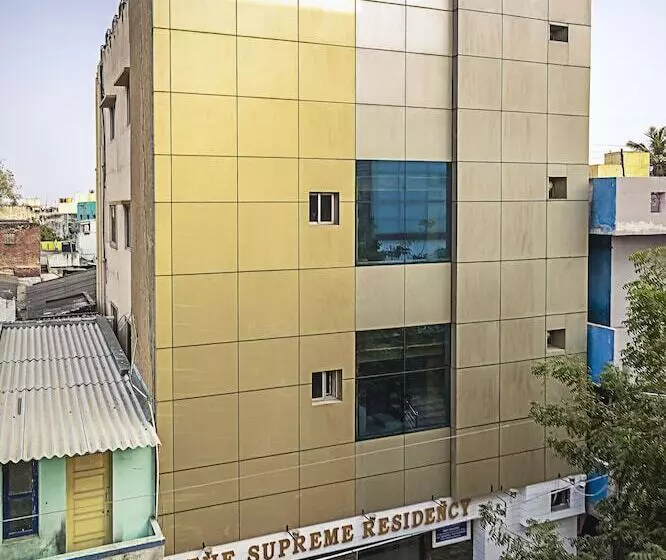 Fotos del hotel The Supreme Residency:  9