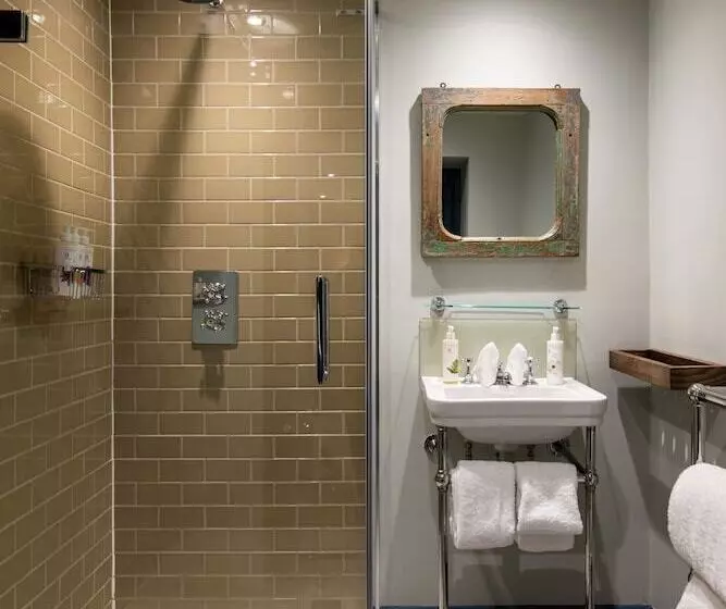 Fotos del hotel The Wheatsheaf Inn:  11