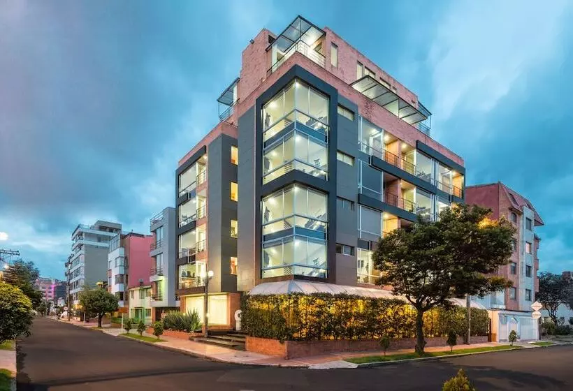 Apartamentos Regency La Feria