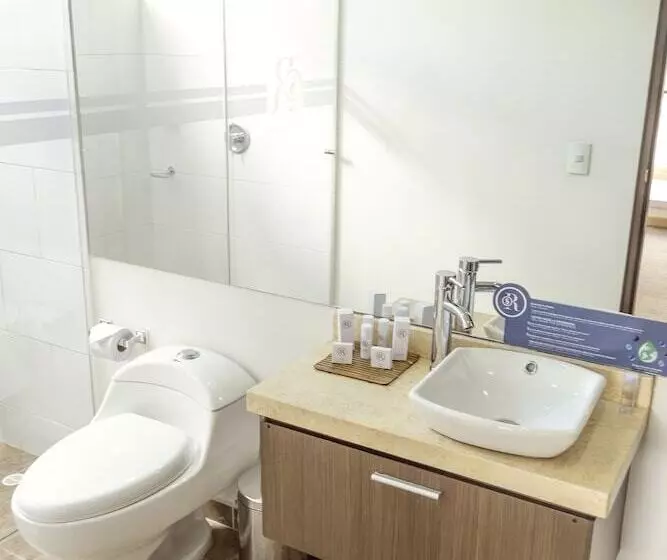 Fotos del hotel Apartamentos Regency La Feria:  19