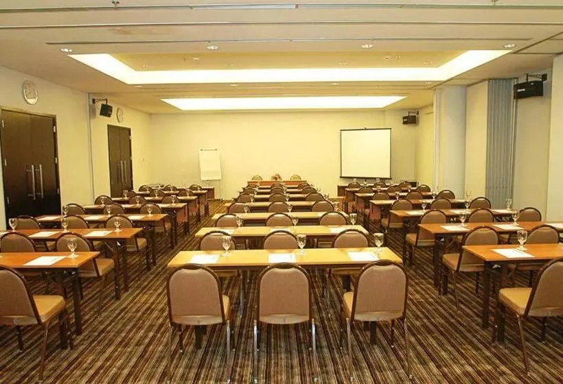 Fotos del hotel Cemara:  7