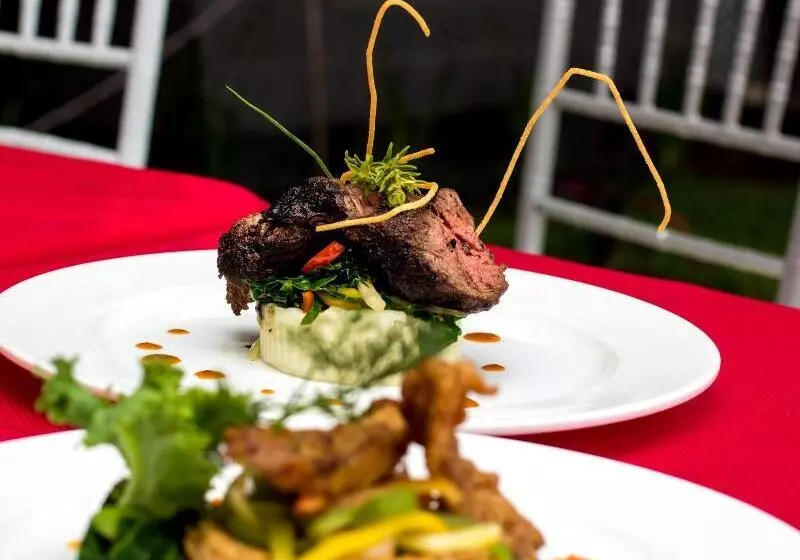 Fotos del hotel Mika Convention Center:  12