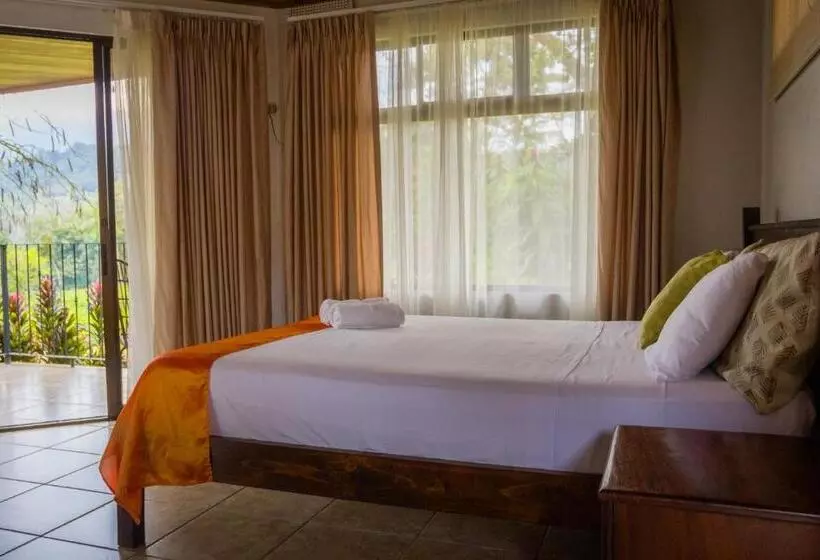 Miradas Arenal  & Hotsprings