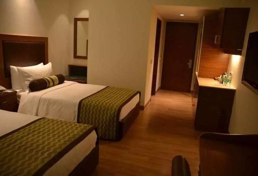 Fotos del hotel The Lalit Traveller Jaipur:  7