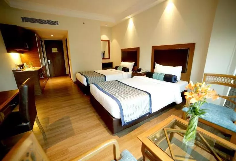 Fotos del hotel The Lalit Traveller Jaipur:  15