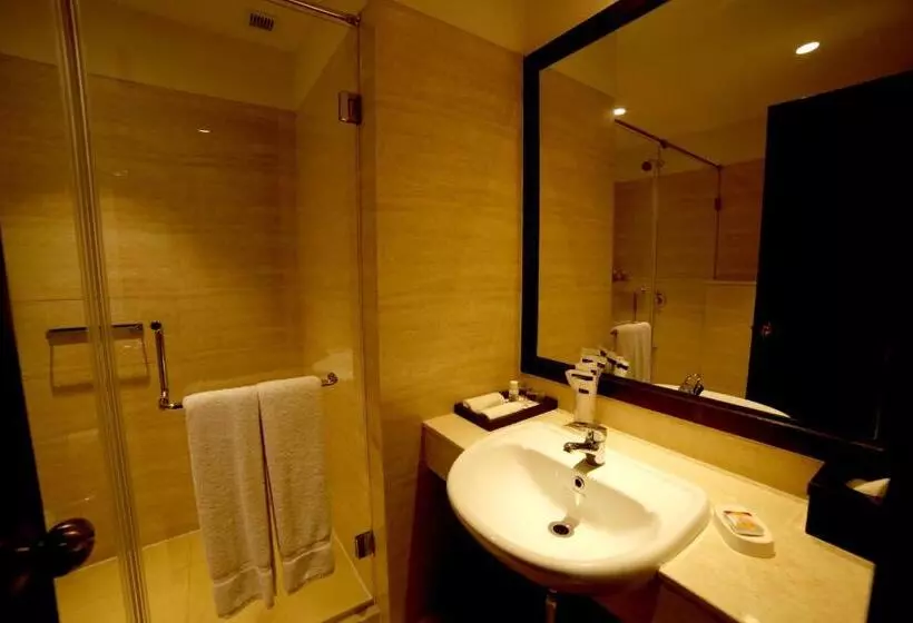 Fotos del hotel The Lalit Traveller Jaipur:  18