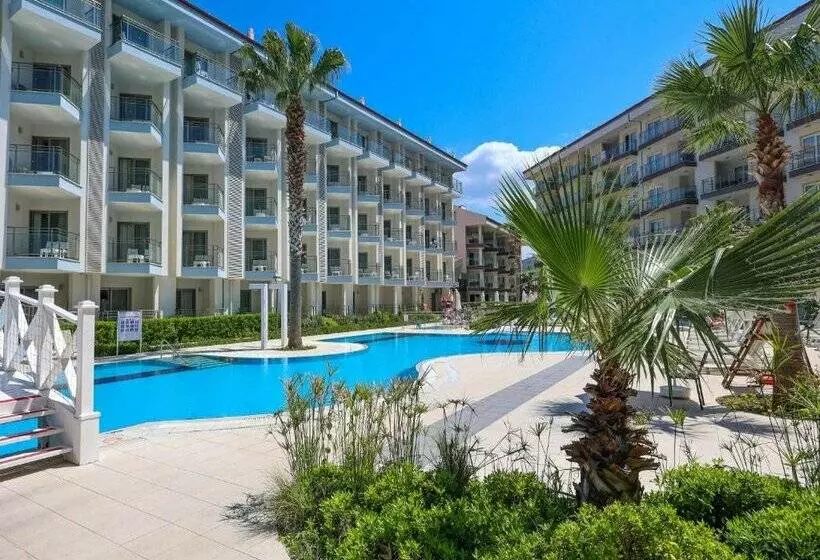 Fotos del hotel Ramada  & Suites Kusadasi:  22