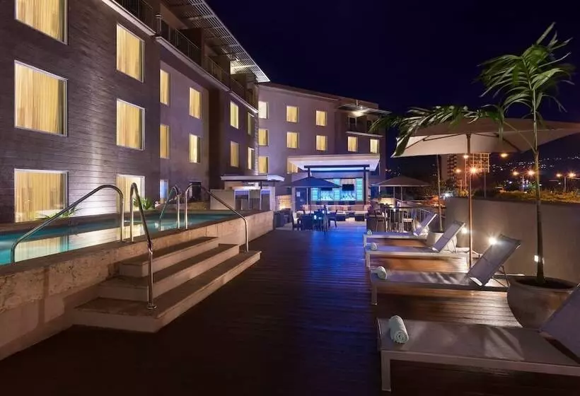 Fotos del hotel Courtyard By Marriott Kingston, Jamaica:  19