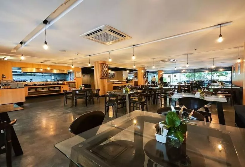 Fotos del hotel Galleria 12 Sukhumvit Bangkok By Compass Hospitality  Sha Extra Plus:  12