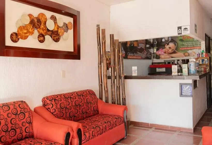 Fotos del hotel Makarios:  23