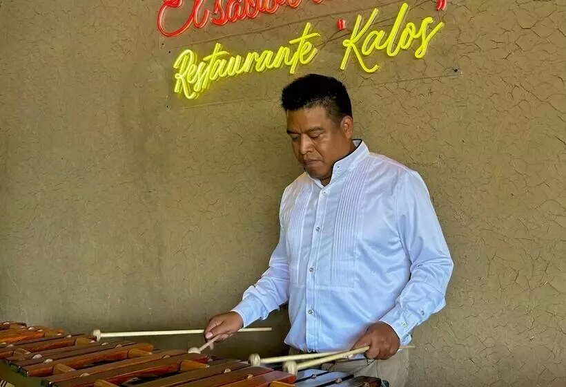 Fotos del hotel Makarios:  8