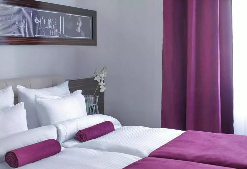 Fotos del hotel Theater Belgrade:  11