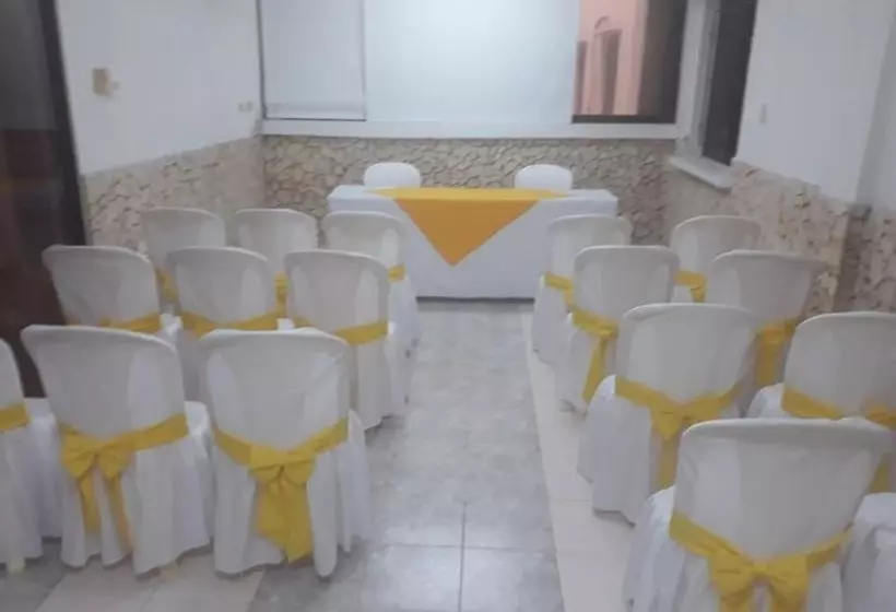 Fotos del hotel Zenú:  3