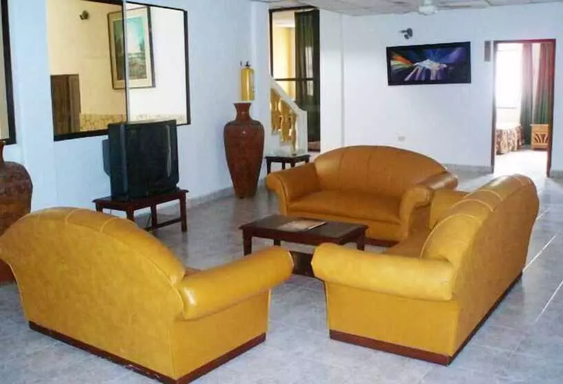 Fotos del hotel Zenú:  2