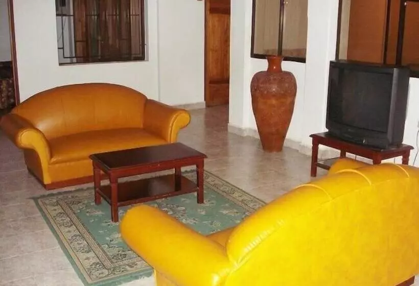 Fotos del hotel Zenú:  6