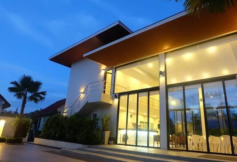 Fotos del hotel Clear House Resort:  11