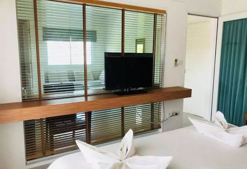 Fotos del hotel Clear House Resort:  25