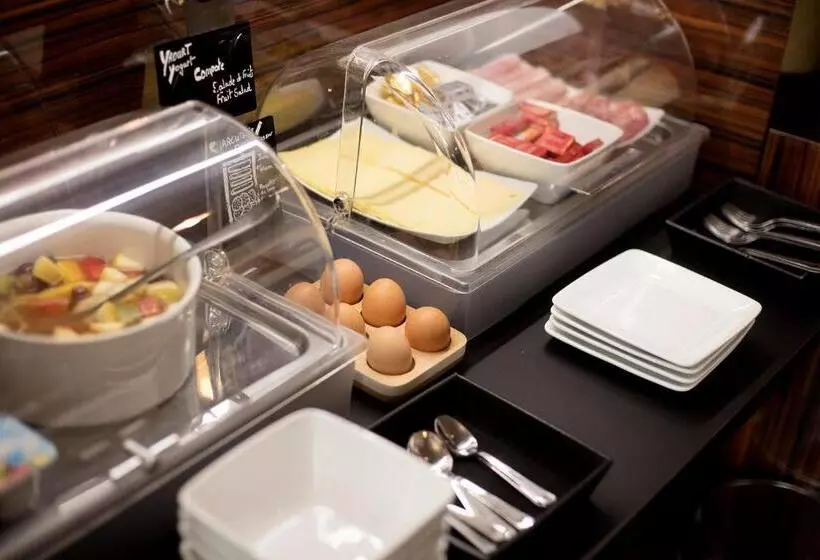 Fotos del hotel De Paris:  3