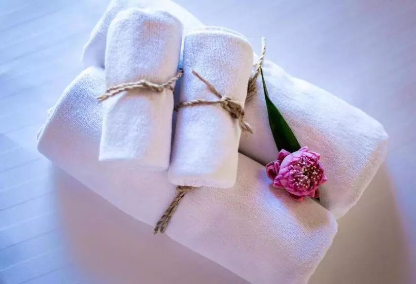 Fotos del hotel The Lodge:  6