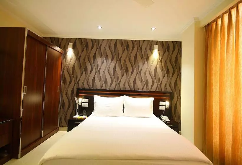 Fotos del hotel Splendid Holiday Guest House:  19