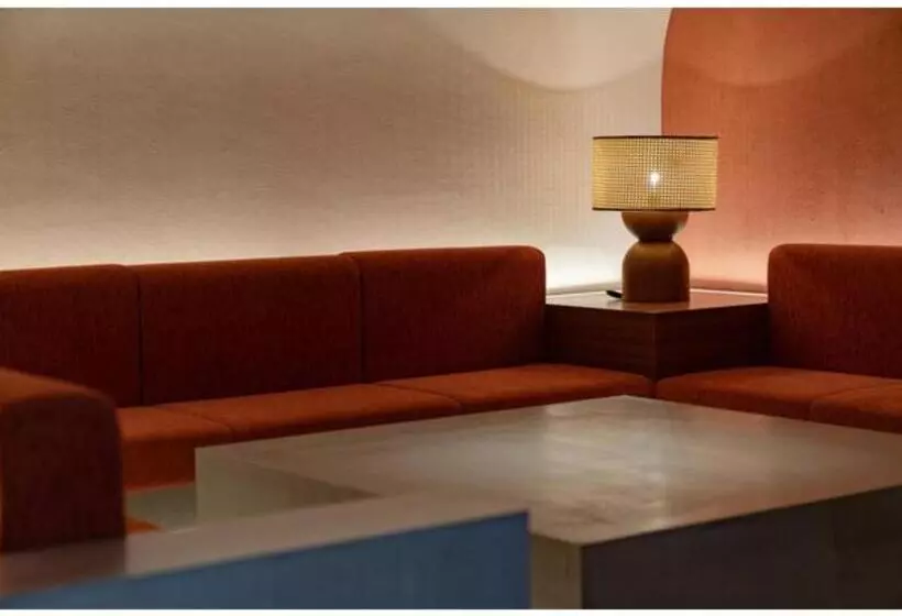 Fotos del hotel Fifth:  2