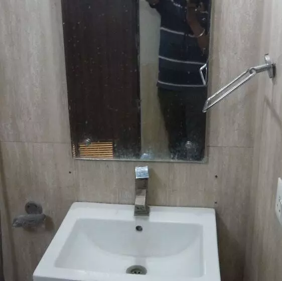 Fotos del hotel Durga International:  15