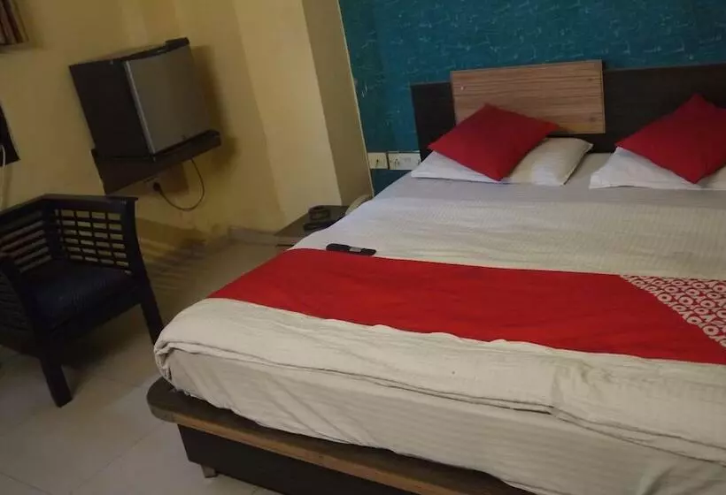 Fotos del hotel Durga International:  2