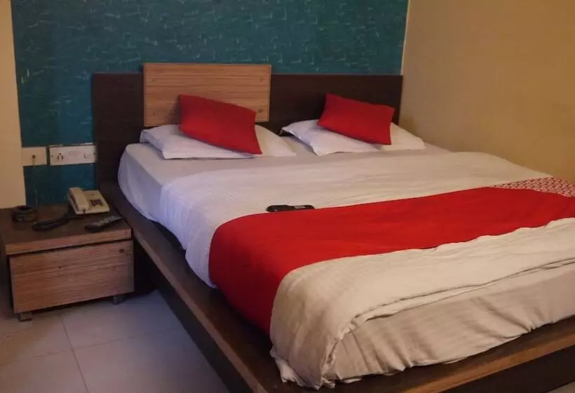 Fotos del hotel Durga International:  17