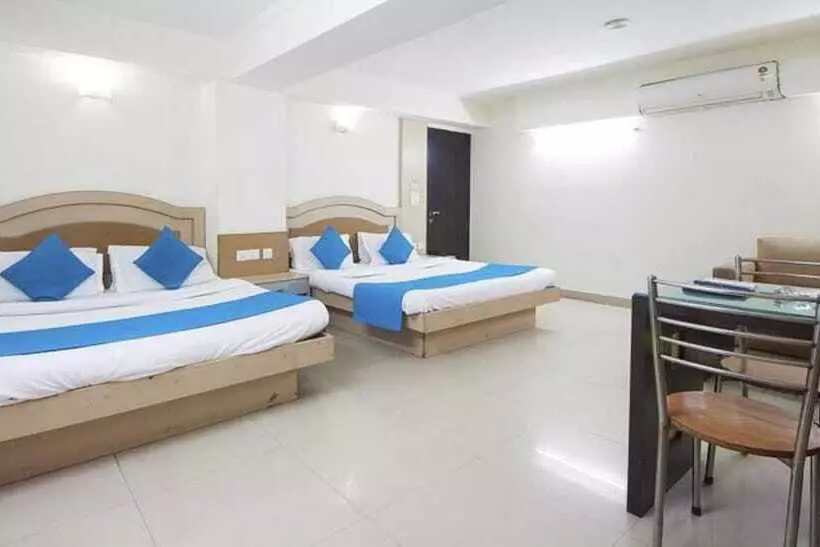 Fotos del hotel Durga International:  16