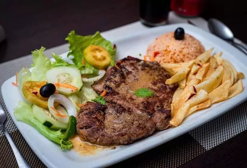 Fotos del hotel 2001:  12